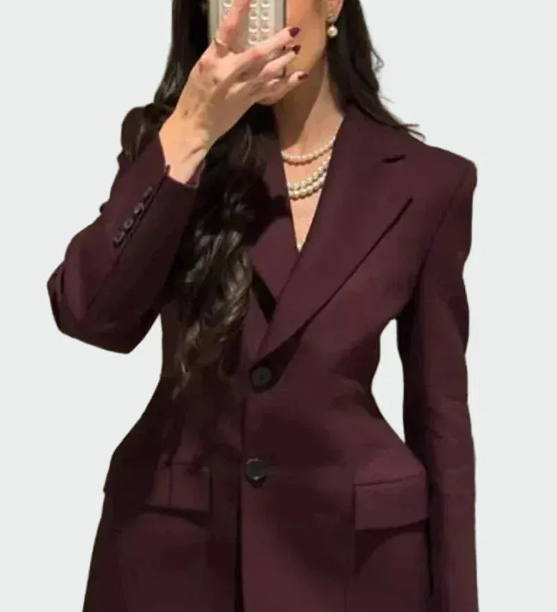 Moolie - Elegáns Blézer Imponáló Vonalvezetéssel és Gombokkal